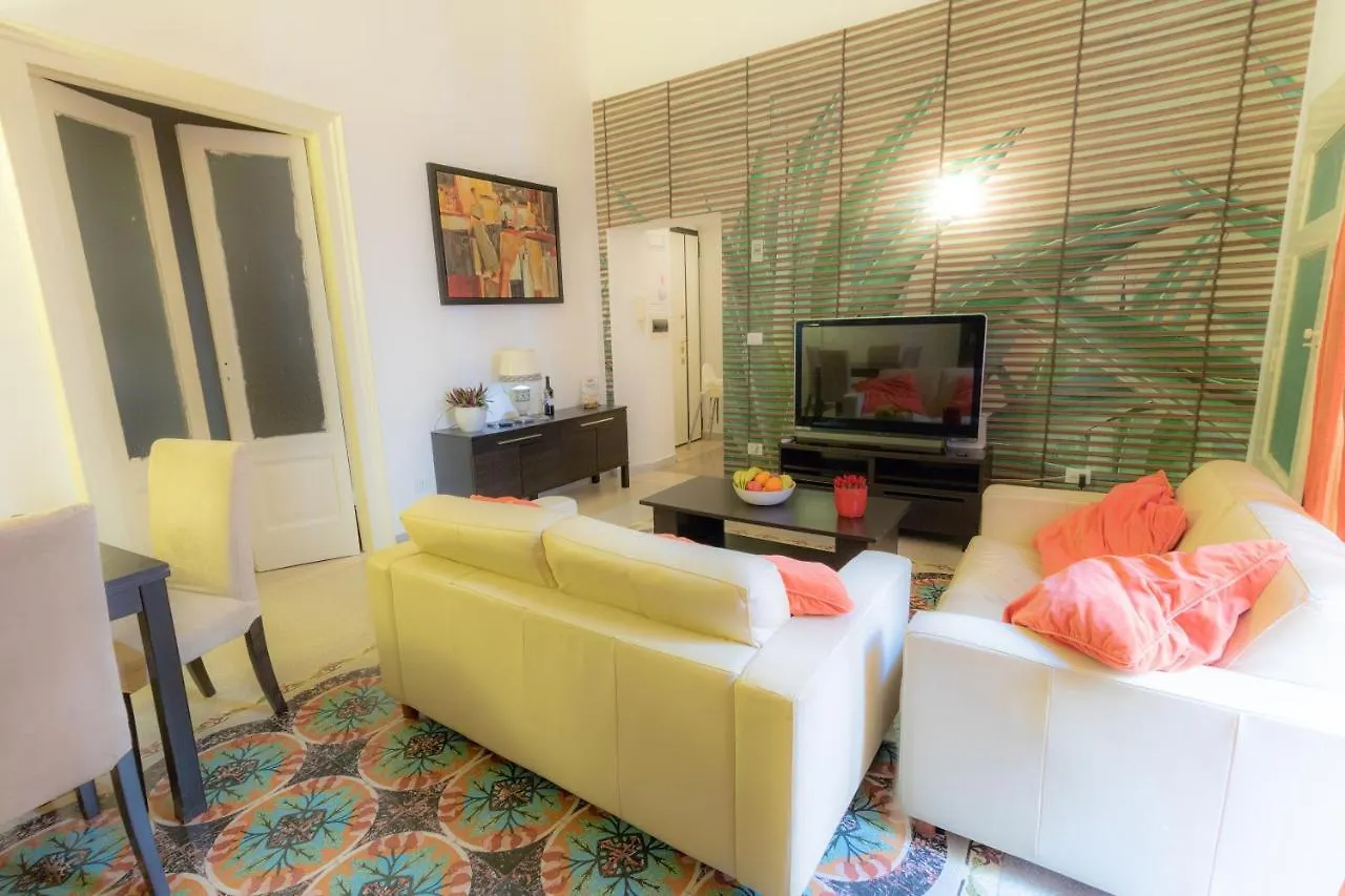 Top Suite 26 location